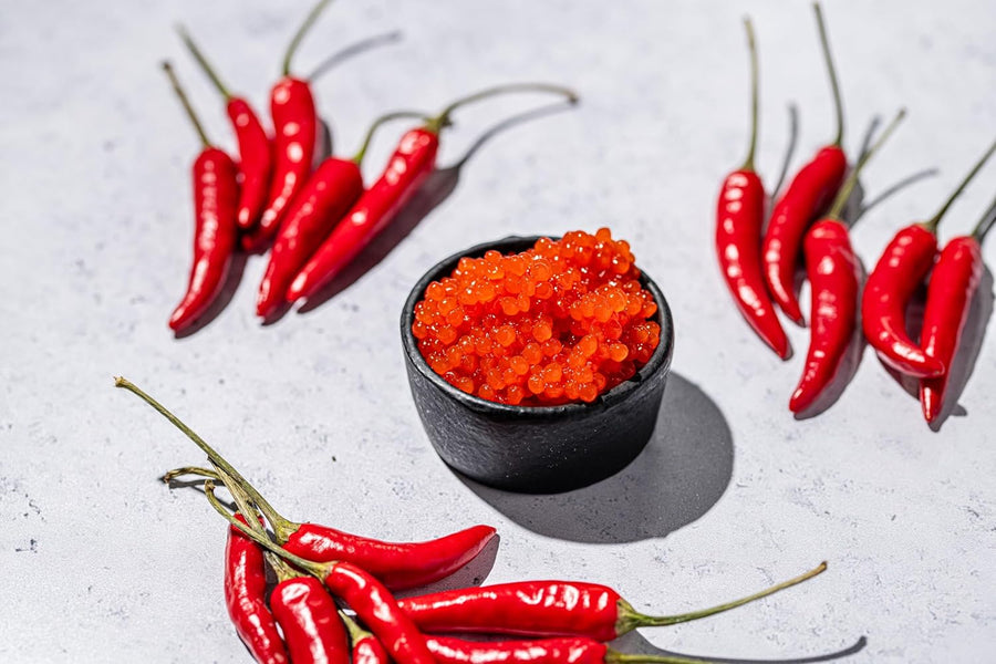 BESPHERE Sriracha Hot Sauce Pearls – Spicy & Flavorful Spheres – Ideal for Sushi, Woks, Pasta & Grilled Meats – Heat-Resistant – Gluten-Free – 50g